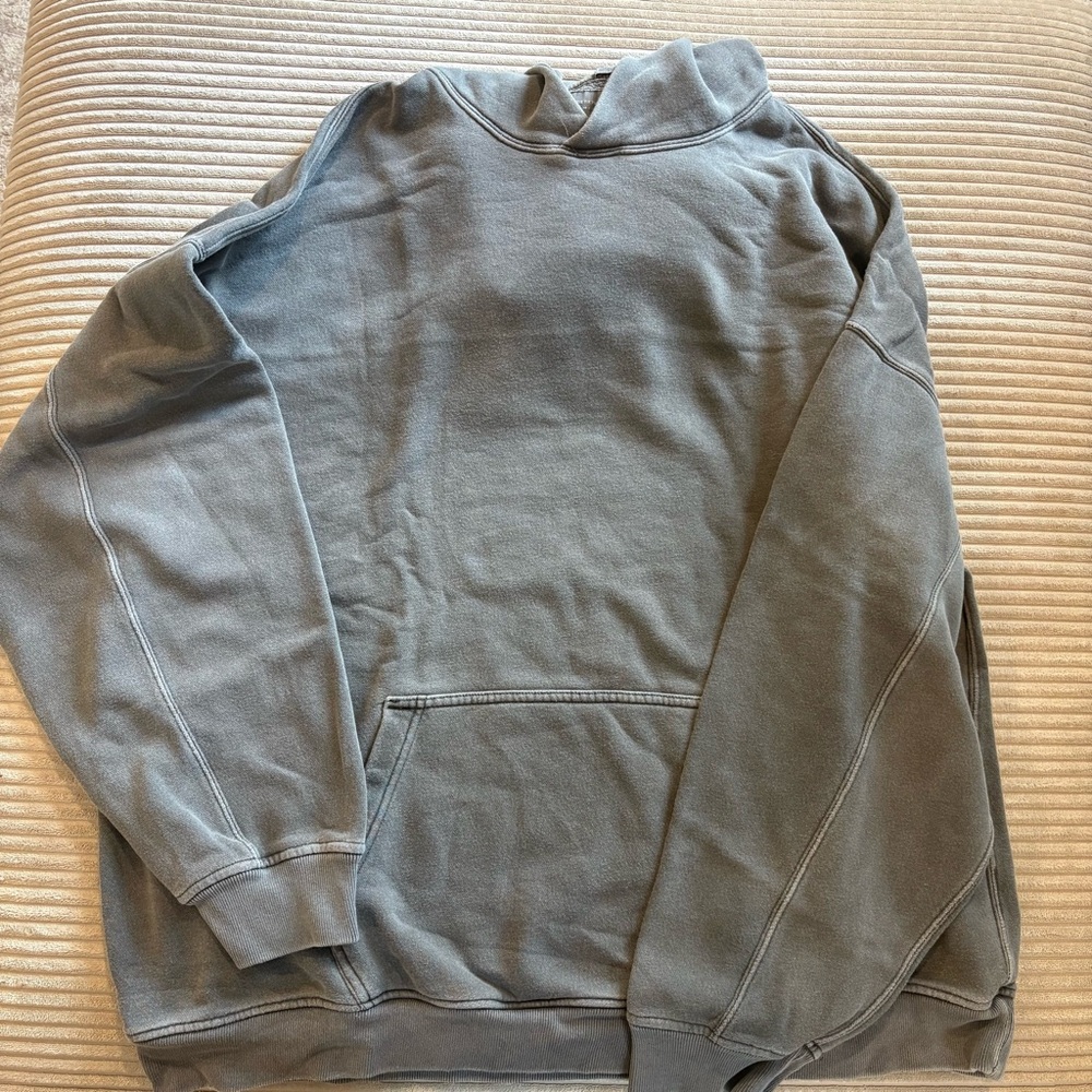 Abercrombie & Fitch Gray Fleece-Lined Pullover